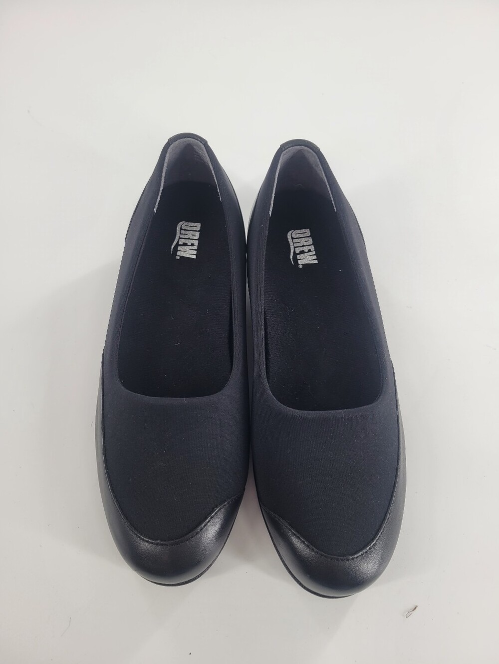 DREW London II Womens Black Slip-On Rounded Toe Flats Size 8.5